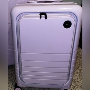 Monos x Magnolia Bakery Limited Edition Carry-On Pro Plus